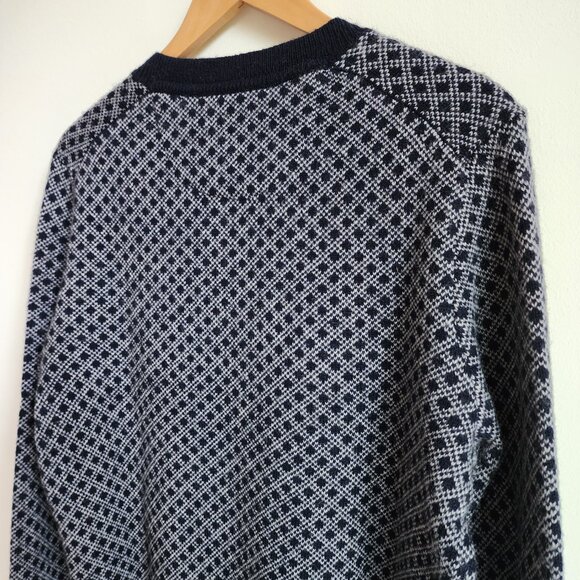 S Sweater Blue New Jos A Bank Small V Neck Nwt Winter Wool Blend Navy Diamond Sz - Picture 17 of 17